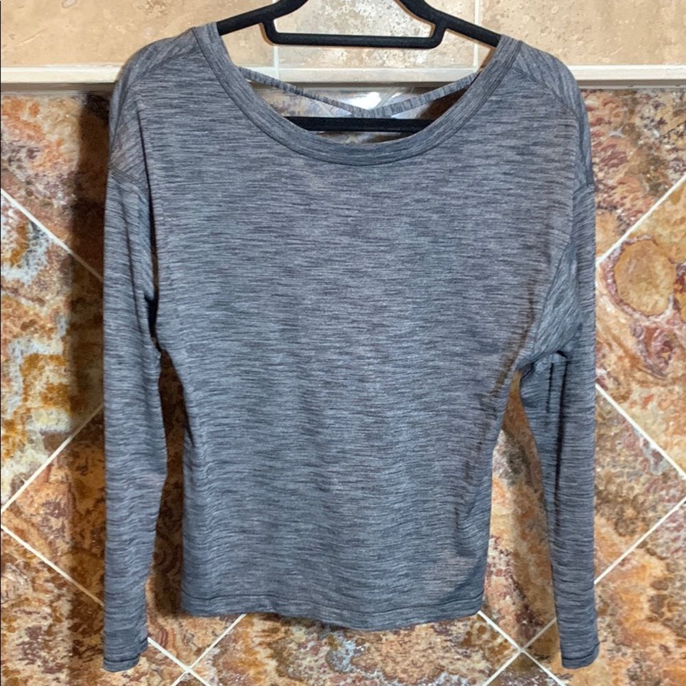 Women’s Lululemon Laced With Intent Long Sleeve in Heathered Black